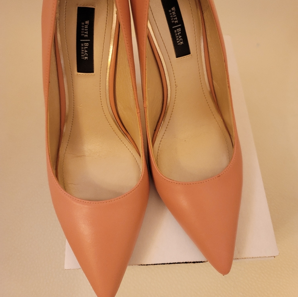 WHBM blush colored heel